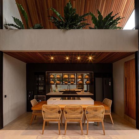 Villa Feh Bali By House Of Winds - Neo Tropical Eden Near Canggu Kerobokan  Luaran gambar